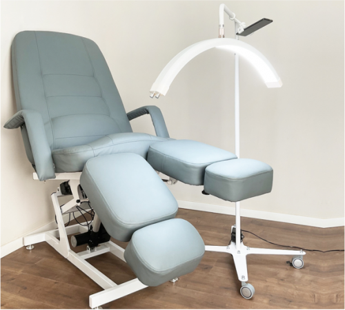 Светильник средний М8Х, колесный каркас